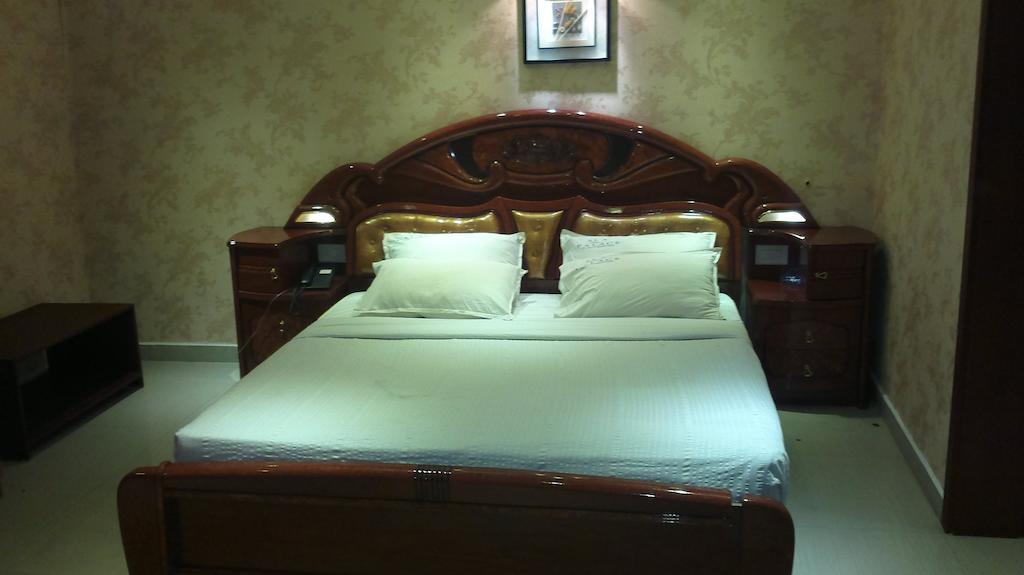 Hotel Sea Palace โกลลัม ห้อง รูปภาพ